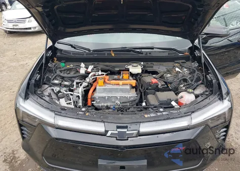 2025 Chevrolet Blazer Ev Eawd Rs from USA, damaged, VIN 3GNKD1RJ3SS111885